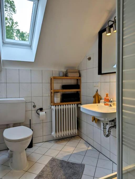 Apartment Mit Balkon In Hannover-Ahlem Buitenkant foto